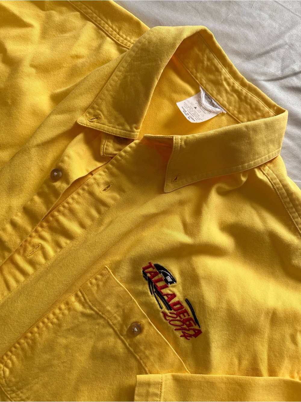 Talladega 2014 Yellow Cotton Short Sleeve Button-Up Shirt XL Men’s superspeedway